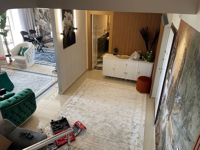 بنتهاوس واسع 4+1 في مجمع سكني شهير في منطقة جيكجيلي