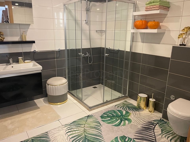 بنتهاوس واسع 4+1 في مجمع سكني شهير في منطقة جيكجيلي