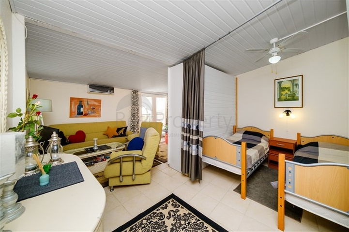 فيلا خاصة 2+1 في منطقة محمودلار على بعد 900 متر فقط من البحر الأبيض المتوسط