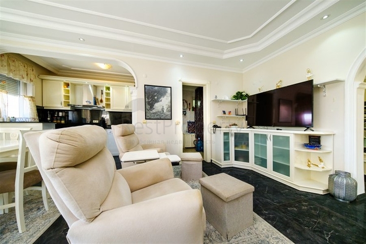 فيلا خاصة 2+1 في منطقة محمودلار على بعد 900 متر فقط من البحر الأبيض المتوسط