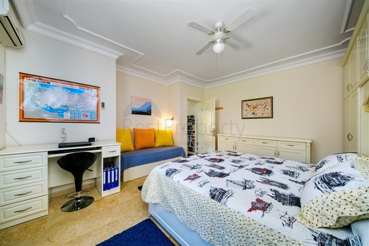 فيلا خاصة 2+1 في منطقة محمودلار على بعد 900 متر فقط من البحر الأبيض المتوسط