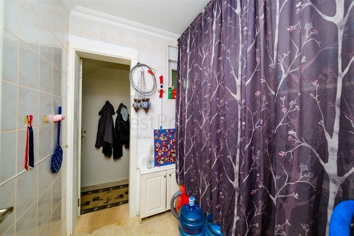 فيلا خاصة 2+1 في منطقة محمودلار على بعد 900 متر فقط من البحر الأبيض المتوسط