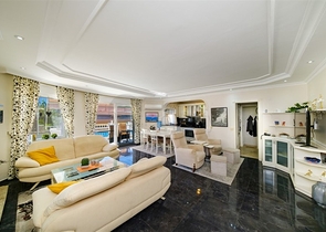 فيلا خاصة 2+1 في منطقة محمودلار على بعد 900 متر فقط من البحر الأبيض المتوسط