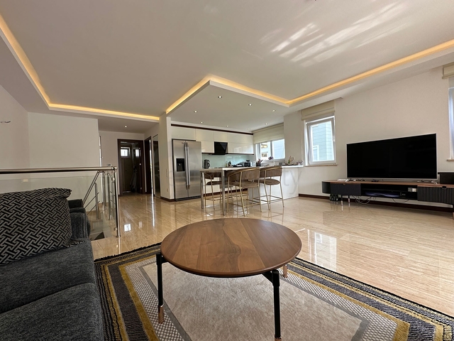 حديقة دوبلكس 3 + 1 في منطقة كوناكلي