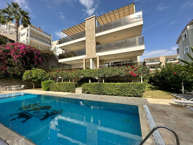 حديقة دوبلكس 3 + 1 في منطقة كوناكلي