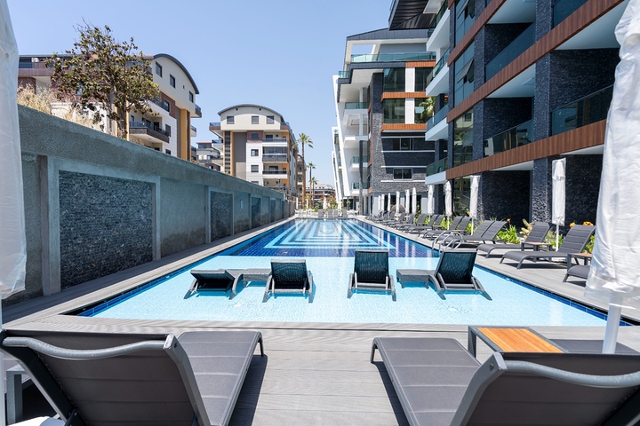 شقة مفروشة 4 + 1 في أوبا