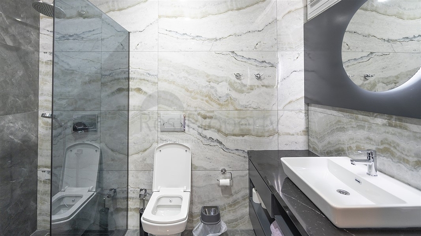 شقة مفروشة 4 + 1 في أوبا