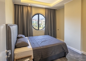 شقة مفروشة 4 + 1 في أوبا