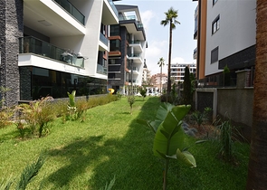 شقة مفروشة 4 + 1 في أوبا