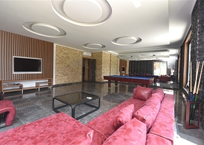 شقة مفروشة 4 + 1 في أوبا