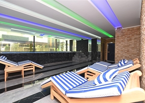 شقة مفروشة 4 + 1 في أوبا