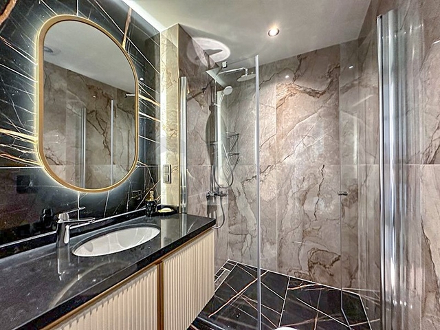 1 + 1 شقة 350 متر من البحر في كلا الاتجاهين