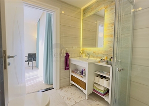 شقة أنيقة من غرفتي نوم في منطقة النخبة كارجيجاك