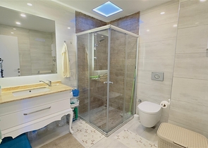 شقة أنيقة من غرفتي نوم في منطقة النخبة كارجيجاك