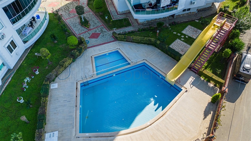 شقة فسيحة 2 + 1 في جزء خلاب من منطقة محمودلار