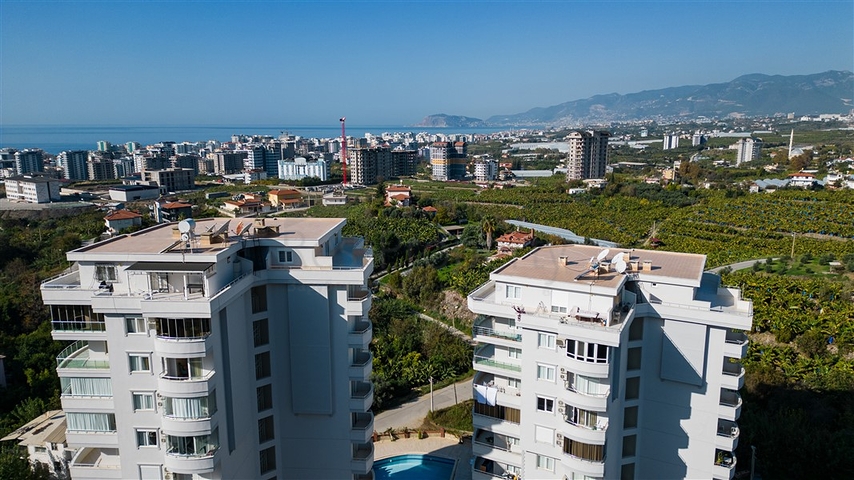 شقة فسيحة 2 + 1 في جزء خلاب من منطقة محمودلار