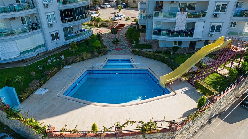 شقة فسيحة 2 + 1 في جزء خلاب من منطقة محمودلار