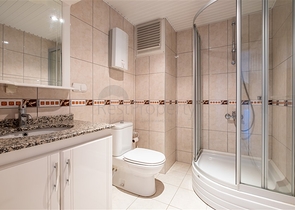 شقة فسيحة 2 + 1 في جزء خلاب من منطقة محمودلار