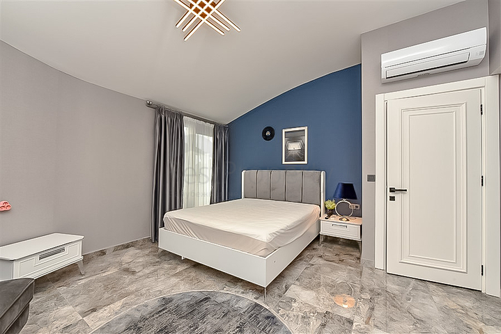 فيلا أنيقة 4 + 1 في منطقة باجلار