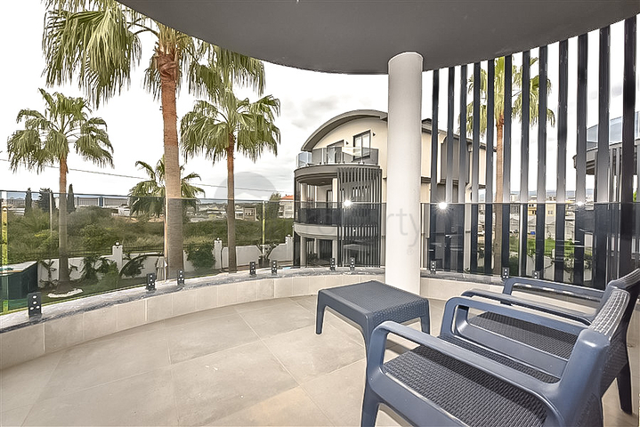 فيلا أنيقة 4 + 1 في منطقة باجلار