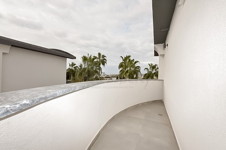 فيلا أنيقة 4 + 1 في منطقة باجلار