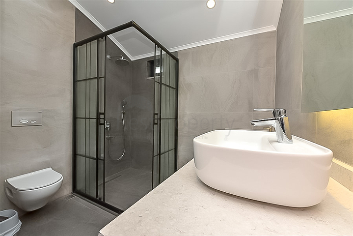 فيلا أنيقة 4 + 1 في منطقة باجلار