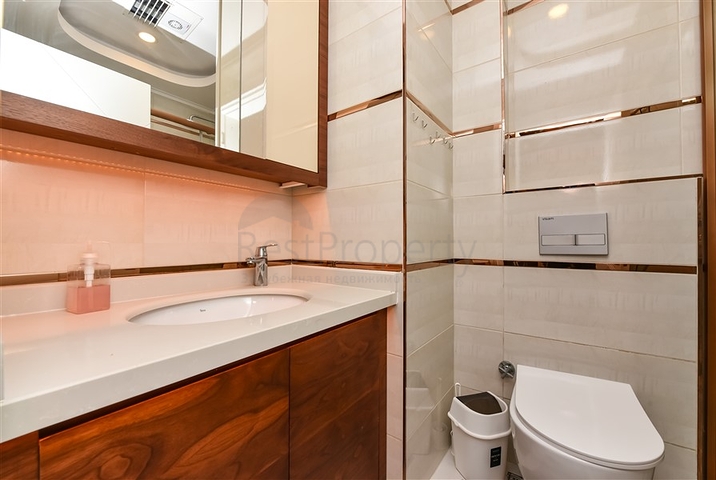 شقة 1+1 في مجمع متميز في منطقة محمودلار 