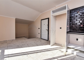 2 + 1 بنتهاوس في وسط ألانيا