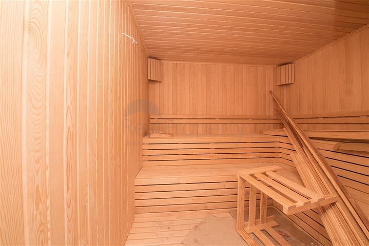 شقة مفروشة مشرقة على مسافة قريبة من البحر