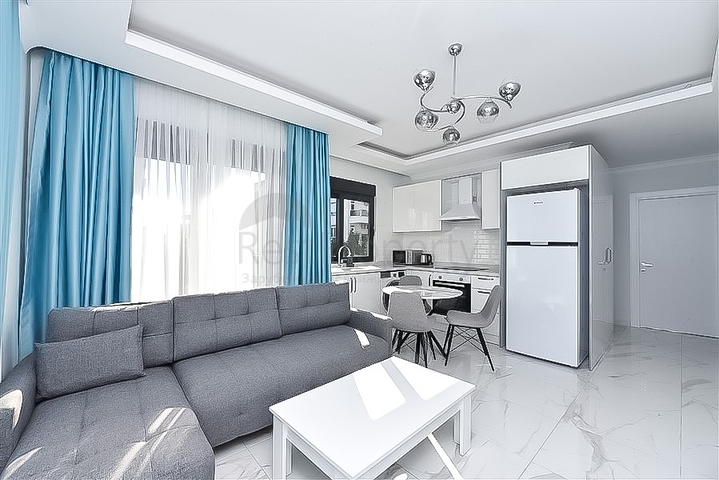 شقة مفروشة مشرقة على مسافة قريبة من البحر