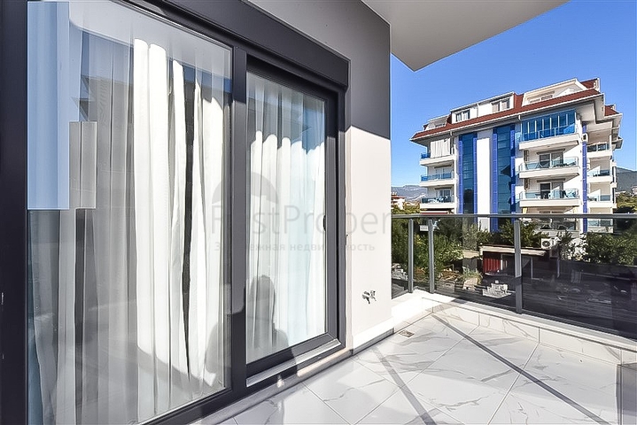 شقة مفروشة مشرقة على مسافة قريبة من البحر