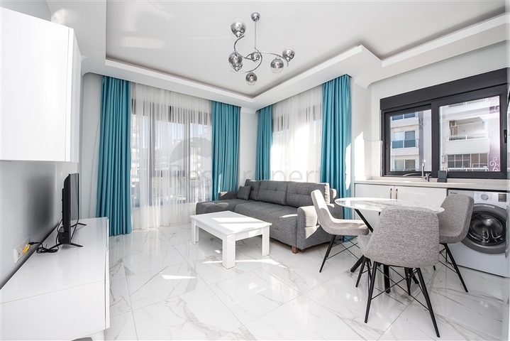 شقة مفروشة مشرقة على مسافة قريبة من البحر