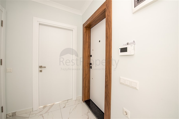 شقة مفروشة مشرقة على مسافة قريبة من البحر