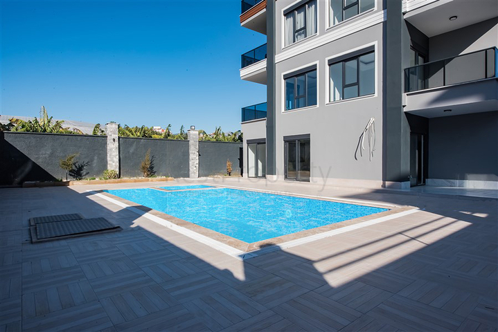 شقة مفروشة مشرقة على مسافة قريبة من البحر