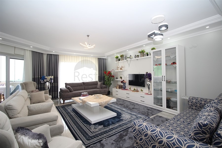 فيلا 3+1 في منطقة مركز ألانيا