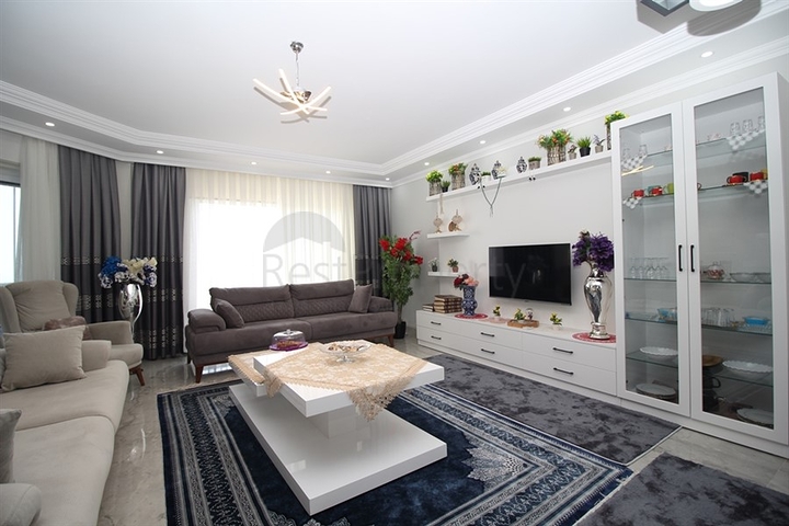 فيلا 3+1 في منطقة مركز ألانيا