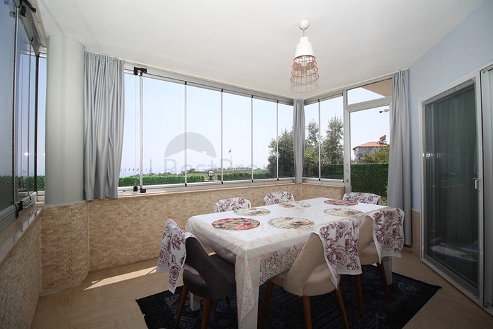 فيلا 3+1 في منطقة مركز ألانيا