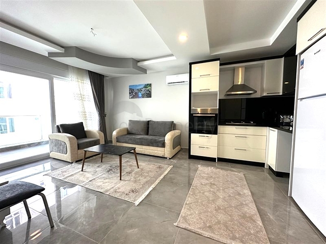 شقة 1+1 على مسافة قريبة من البحر 