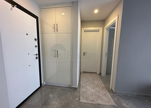 شقة 1+1 على مسافة قريبة من البحر 