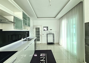 شقة فسيحة 3 + 1 في منطقة جيكجيلي شقة فسيحة 3 + 1 في منطقة جيكجيلي