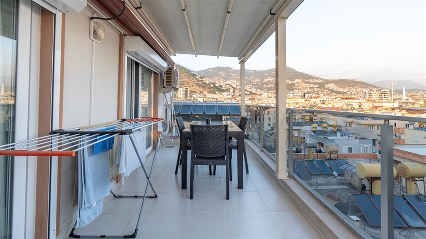 2 + 1 بنتهاوس بالقرب من شاطئ كليوباترا