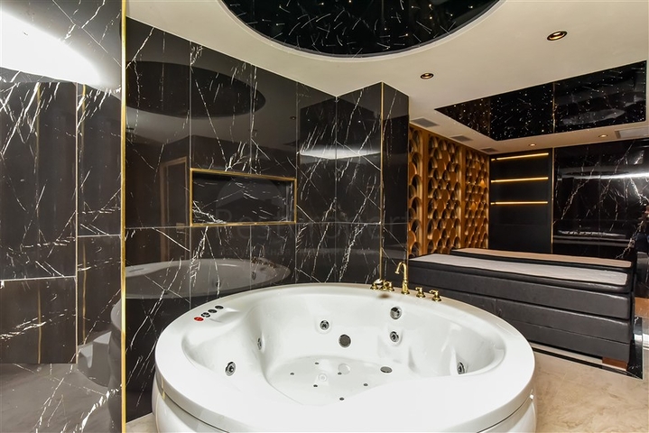 شقة 1+1 في مجمع من أحد المطورين الرائدين في ألانيا  شقة 1+1 في مجمع من أحد المطورين الرائدين في ألانيا