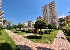 شقة من غرفتي نوم على البحر