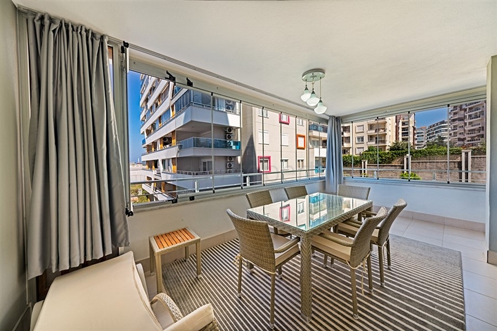 شقة مفروشة من غرفتي نوم في مجمع سكني مع بنية تحتية غنية شقة مفروشة من غرفتي نوم في مجمع سكني مع بنية تحتية غنية