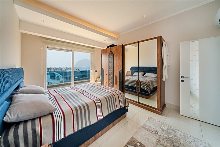 شقة 3+1 مطلة على البحر في توسمورا