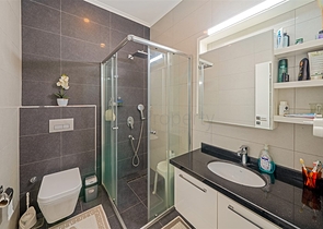 شقة 3+1 مطلة على البحر في توسمورا