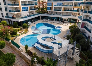 شقة 3+1 مطلة على البحر في توسمورا