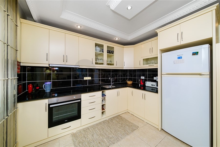 شقة 2 + 1 بالقرب من شاطئ كليوباترا شقة 2 + 1 بالقرب من شاطئ كليوباترا