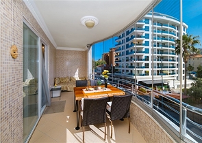 شقة 2 + 1 بالقرب من شاطئ كليوباترا شقة 2 + 1 بالقرب من شاطئ كليوباترا