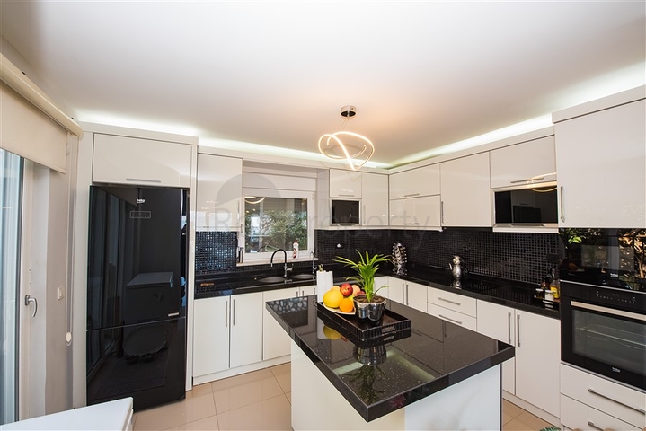 فيلا 3+1 للعيش الهادئ والاسترخاء في ألانيا